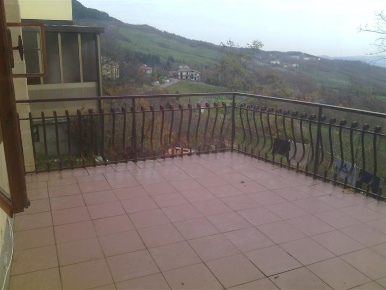 Foto Appartamento a Firenzuola di 75 m² con 4 locali in vendita