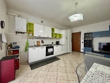 Foto Appartamento a Roncoferraro di 75 m² con 4 locali in vendita