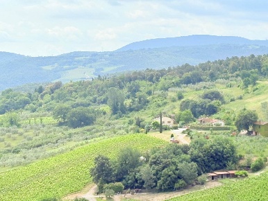 Foto Appartamento a Gambassi Terme di 150 m² con 3 locali in vendita