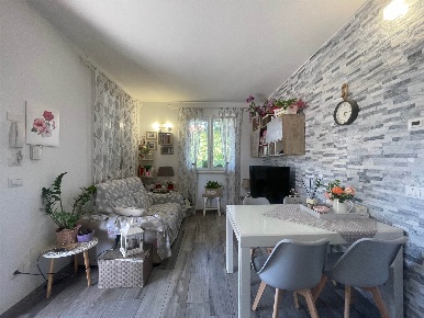 Foto Appartamento in Via San cerbone, San Vincenzo di 63 m² con 3 locali