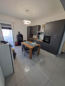 Foto Appartamento a Castelbellino di 100 m² con 6 locali in vendita