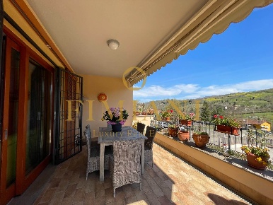 Foto Villa bifamiliare in Via Fontebuona, Vaglia di 115 m² con 5 locali