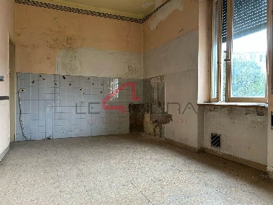 Foto Appartamento a Sanguinetto di 115 m² con 6 locali in vendita