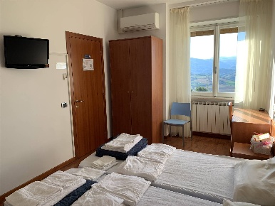 Foto Appartamento in Viale Giacomo Leopardi 59, Camerino in vendita