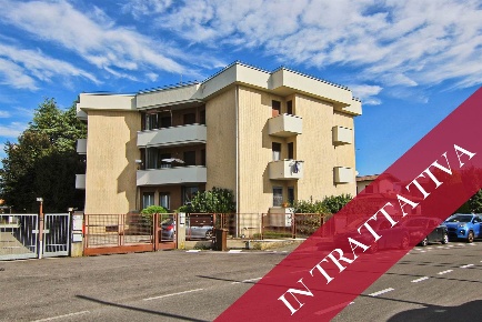 Foto Appartamento in Via Cavour 18, Rovello Porro di 110 m² con 3 locali