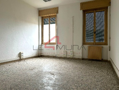 Foto Appartamento a Sanguinetto di 159 m² con 7 locali in vendita