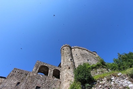 Foto Appartamento a Fosdinovo di 155 m² con 4 locali in vendita