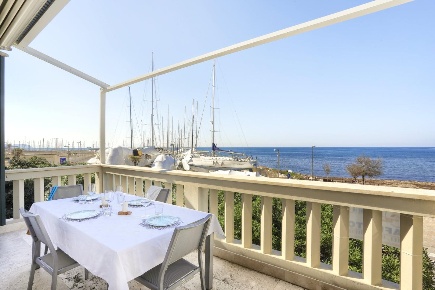 Foto Villa bifamiliare a San Vincenzo di 75 m² con 4 locali in affitto
