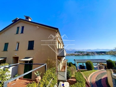 Foto Appartamento a Ameglia in vendita