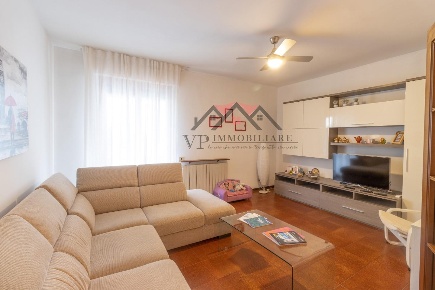 Foto Appartamento a Pomarance di 106 m² con 4 locali in vendita