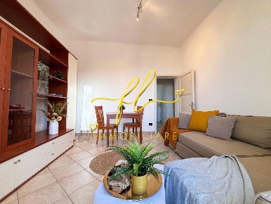 Foto Appartamento a Pomarance di 90 m² con 5 locali in vendita