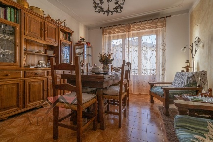 Foto Appartamento a Pomarance di 90 m² con 4 locali in vendita