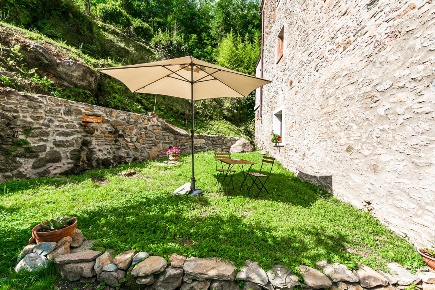 Foto Appartamento a Buti di 70 m² con 2 locali in affitto