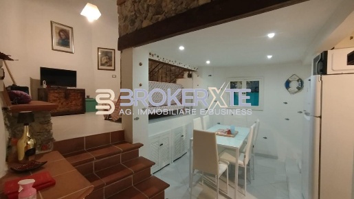 Foto Appartamento a Ameglia di 40 m² con 1 locali in vendita