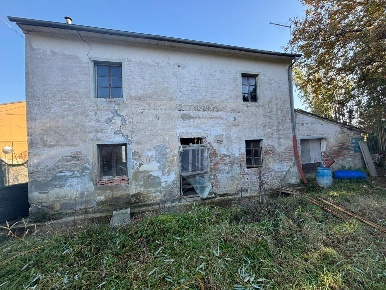 Foto Casa indipendente a Capannoli di 120 m² con 5 locali in vendita