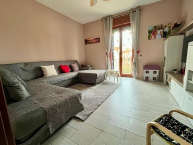 Foto Appartamento a Asciano di 95 m² con 5 locali in vendita