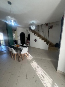 Foto Appartamento a Fosdinovo di 90 m² con 4 locali in vendita