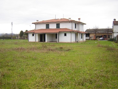 Foto Villa bifamiliare a Montecarlo in vendita