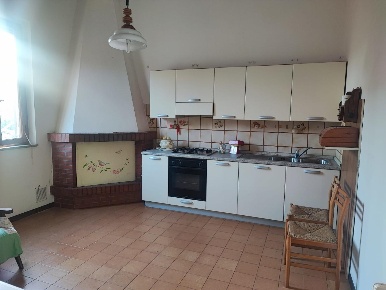 Foto Casa indipendente a Palaia di 210 m² con 8 locali in vendita