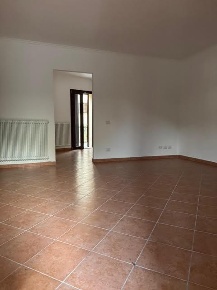 Foto Appartamento a Calci di 100 m² con 5 locali in vendita