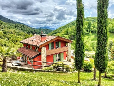 Foto Villa unifamiliare a Palazzago in vendita