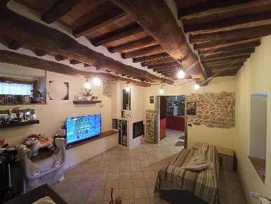 Foto Appartamento a Bagni di Lucca di 130 m² con 5 locali in vendita