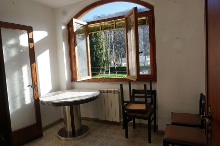Foto Appartamento a Borgo a Mozzano di 70 m² con 5 locali in vendita