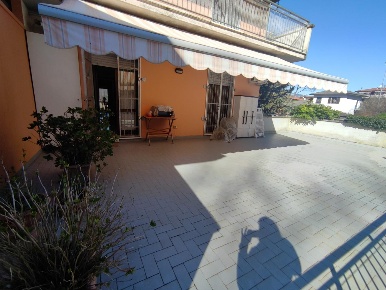 Foto Appartamento a Licciana Nardi di 115 m² con 5 locali in vendita