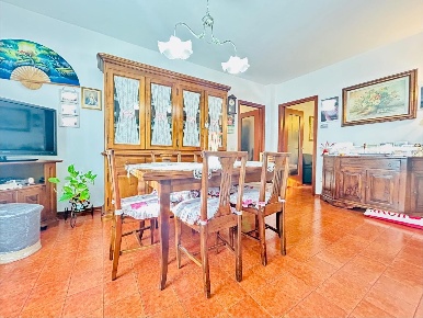Foto Appartamento a Empoli di 80 m² con 4 locali in vendita