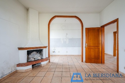 Foto Appartamento a Larciano di 110 m² con 6 locali in vendita