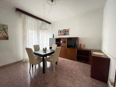 Foto Appartamento a Pisa di 115 m² con 5 locali in vendita