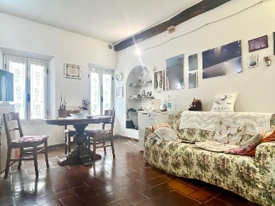Foto Appartamento a Asciano di 58 m² con 4 locali in vendita