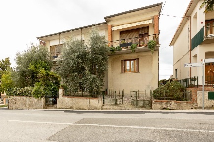 Foto Appartamento a Capannoli di 78 m² con 4 locali in vendita