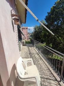 Foto Casa indipendente a Capannoli di 375 m² con 12 locali in vendita