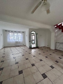 Foto Casa indipendente a Licciana Nardi di 160 m² con 5 locali in vendita