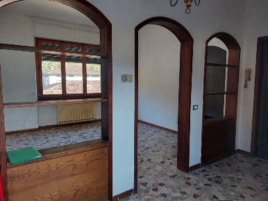 Foto Appartamento a Borgo a Mozzano di 142 m² con 6 locali in vendita