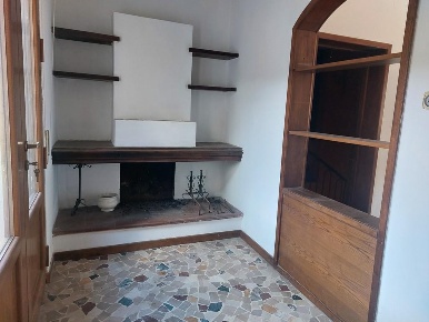 Foto Appartamento a Borgo a Mozzano di 142 m² con 6 locali in vendita