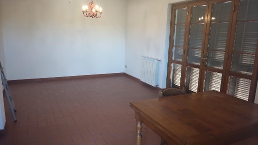 Foto Villa bifamiliare a Fosdinovo di 180 m² con 5 locali in vendita