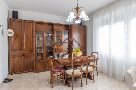Foto Appartamento a Pomarance di 98 m² con 4 locali in vendita