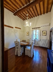 Foto Appartamento a Pisa di 120 m² con 5 locali in vendita