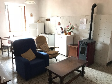 Foto Appartamento a Asciano di 65 m² con 4 locali in vendita