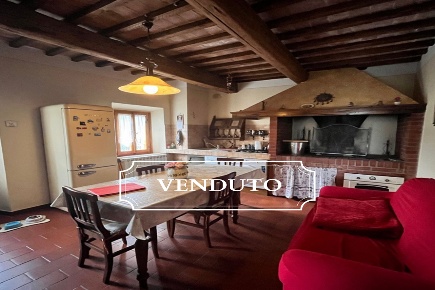 Foto Appartamento a Gambassi Terme di 65 m² con 3 locali in vendita