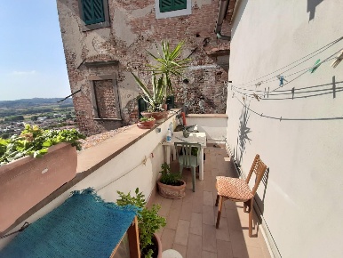 Foto Appartamento a Peccioli di 85 m² con 4 locali in vendita