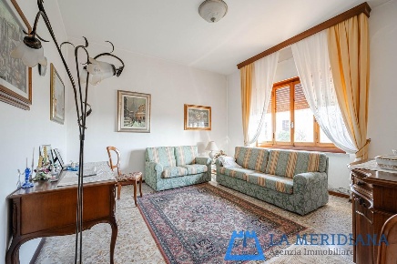 Foto Casa indipendente a Larciano di 280 m² con 10 locali in vendita