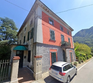 Foto Appartamento a Borgo a Mozzano di 644 m² con 13 locali in vendita