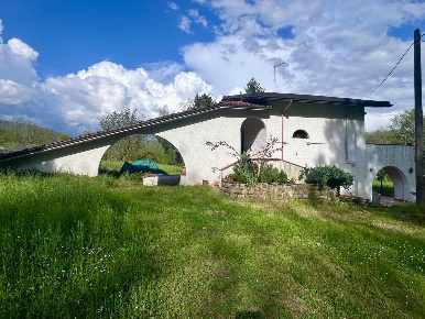 Foto Casa indipendente a Licciana Nardi di 150 m² con 5 locali in vendita