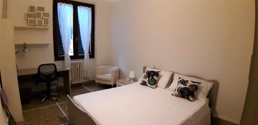 Foto Appartamento a Pisa di 80 m² con 4 locali in affitto
