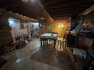 Foto Appartamento a Peccioli di 93 m² con 5 locali in vendita