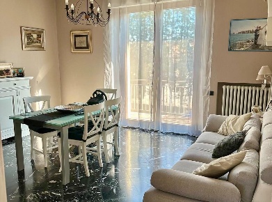 Foto Appartamento a Asciano di 200 m² con 7 locali in vendita