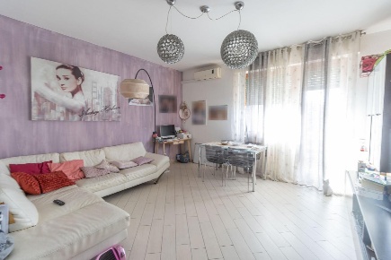 Foto Appartamento a Pomarance di 112 m² con 4 locali in vendita